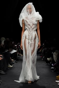 Glenn Martens, Jean Paul Gaultier Couture, Gaultier Couture, Jean Paul Gaultier Haute Couture, Couture Wedding Gowns, Couture Wedding, Gala Dresses, Fashion Design Sketches