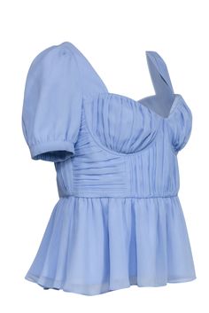 Designed with a feminine peplum silhouette in a light blue, this whimsical Self-Portrait top can be worn to various events during the day. The ruched pleated sweetheart neckline adds some feminine flare to this spring look. Keep it casual by pairing with your favorite jeans and a kitten heel! Size 10 100% Polyester Back zipper w/ tie back Sweetheart Neckline Short puff sleeve Ruched bodice Peplum Bust 36" Waist 33" Shoulder to hem 23" Sleeve length10.5" French Girl Chic, Portrait Lighting, Spring Look, Chic Shop, Ruched Bodice, Buy Shoes Online, Spring Looks, French Girl, Kitten Heel