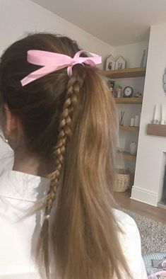 Volleyball Hair Bows, Volleyball Hair, Bow Hairstyle, Ribbon Hairstyle, Work Hairstyles, Sporty Hairstyles, Easy Hairstyles For Long Hair, Volleyball Hairstyles, Dream Hair