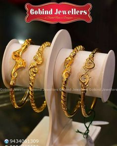 Bridal Jewellery Design, Gold Chain Design, Mens Gold Jewelry, Gold Wedding Jewelry, Bangles Jewelry Designs, Jewelry Accessories Ideas, Gold Fashion Necklace, Hand Bracelet