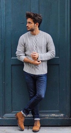 Business Casual Outfits Winter, Business Casual Winter, Simple Casual Outfits, Male Models Poses, Portrait Photography Men, Pose Fotografi