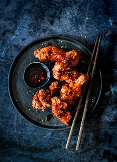 Chilli and Garlic Chicken Nibbles Chicken Nibbles, Dish Magazine, Yum Cha, Recipes Using Bananas, Recipes With Chicken, Chicken Nugget Recipes, Snacks Dishes, Recipes Appetizers And Snacks