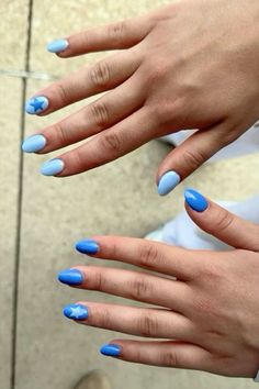 Nail Inspo Not Acrylics Short, One Color On Each Hand Nails, End Of Summer Nails Ideas Simple, Easy Nail Designs Blue, Easy Nail Designs For Beginners Simple, Blue Nail Inspo Almond, Easy Gel Nails For Beginners, Short Blue Almond Nails, One Color Nail Design