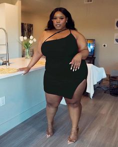 Dream Big Dress Big Dress, Plus Size Baddie Outfits, Mode Rose, Big Dresses, Dress Sleeve Styles, Trendy Fashion Outfits, Moda Plus, Stylish Plus, Style Noir