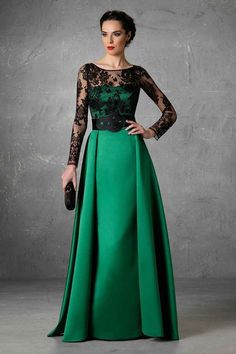 Fler MAG: Smím prosit? Tambour Beading, Maxi Rok, Floral Lace Dress, Lace Maxi Dress, Types Of Dresses, Mode Inspiration, Wedding Wear