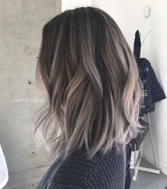 Short Hair Ombre, Light Brown To Blonde, Short Pixie Cuts, Brown Hair Shades, Balayage Blond, Ombre Blond, Brown Ombre Hair, Hair Ombre