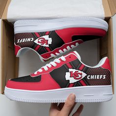 Kansas City Chiefs Af1 Shoes 184 Lightweight construction with breathable mesh fabric provides a comfortable and flawless fit. Kc Cheifs, Air Force 1 Shoes, Af1 Shoes, Fashion City, Chiefs Football, Expressive Fashion, Kc Chiefs, Kansas City Chiefs, Classic Silhouette