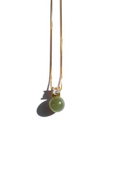 seree-Esther-Green-jade-and-zircon-necklace-1 Timeless Necklace, Zircon Necklace, Nephrite Jade, Christmas 2024, Green Necklace, Green Jade, Moss Green, Jade Green, Box Chain