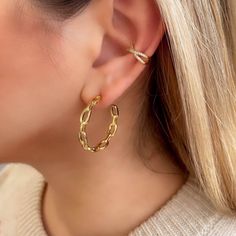 Model Wearing Ale Weston Dainty Gold Chain Hoop Earrings Luxury Look, Gold Filled Jewelry, Free Giveaway, Modern Luxury, Jewelry Care, Gold Chain, Gold Chains, Ear Cuff, Gold Earrings