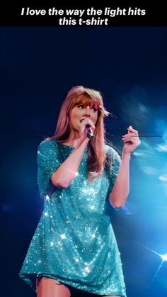 Cute Pictures Of Taylor Swift, Teal Taylor Swift, Taylor Swift The Eras Tour Wallpapers, Taylor Swift Being Cute, Cute Taylor Swift Wallpaper, Taylor Swift Eras Tour Wallpaper, Seven Taylor Swift, Eras Tour Wallpaper, Taylor Eras Tour