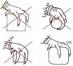 the instructions for how to draw an animal in four different ways, including hand and foot positions