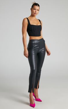 Switch up your desk to dinner looks with our Lenette Leggings! These chic faux leather leggings will be on high rotation all season long. Featuring a high rise waist, skinny fit and split front hem, you'll be working this baby into your weekday wardrobe without fail. Style it for a party with a crop top and bold heels or for work with a basic tee, blazer and sneakers!Product Details   Side seam zip fastening  High waisted  Panelled seam detail on each leg  Split front at hem  Faux leather finish Blazer And Sneakers, Dinner Looks, Split Hem Leggings, Bold Heels, Hem Leggings, Leg Split, Leather Finish, Faux Leather Leggings, Basic Tee