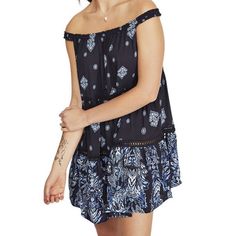 Nwt Free People Talk To Me Trapeze Tunic Black With Blue And White Floral Patterns. This Is Light And Soft! Wear As A Tunic Or A Super Cute Mini Dress! Length: 32” Bust: 38” Black Floral Print Beachwear Tops, Black Summer Blouse For Beach, Fitted Rayon Beach Blouse, Fitted Rayon Blouse For The Beach, Black Off-shoulder Top For Vacation, Black Rayon Summer Blouse, Black Rayon Blouse For Summer, Sparkle Mini Dress, Flirty Tops