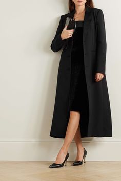 Casual Leather Jacket Outfit, Formal Coat, Silk Coat, Corporate Fashion, Tuxedo Dress, Tuxedos, Clothes Collection, Modest Dresses