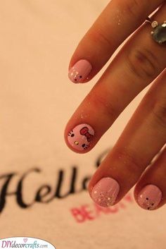 Hello Kitty Nails Short Kids, Kiddie Nail Design, Hello Kitty Gel Nails Short, Simple Hello Kitty Nails Short, Hello Kitty Nail Designs Short, Hello Kitty Natural Nails, Kids Hello Kitty Nails, Hello Kitty Painted Nails, Hello Kitty Simple Nails