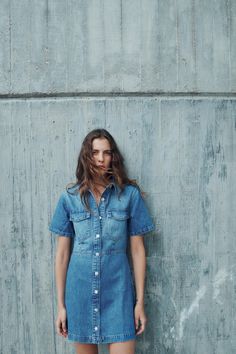 Z1975 DENIM MINI DRESS Dress Editorial, Rich Girl Fashion, Trench Coat Dress, Dress Zara, Shirt Blouses Tops, Denim Mini Dress, Mid Dresses