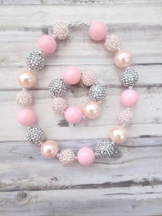 Pink Round Necklace For Party, Sweet Pink Necklaces For Party, Sweet Pink Necklace For Party, Cute Pink Jewelry For Birthday, Pink Beaded Necklaces For Party, Pink Round Beaded Necklaces For Party, Pink Large Beads Jewelry For Party, Pink Large Beaded Jewelry For Parties, Cute Pink Beaded Necklaces For Birthday