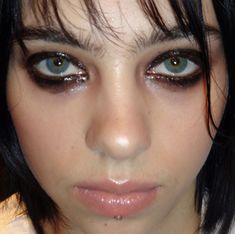 Indie Sleeze Eye Makeup, Messy Eyeshadow Look, Smudged Makeup Look, Runny Makeup Aesthetic, Smudged Mascara Aesthetic, Messy Glitter Makeup, Smudged Makeup Aesthetic, Gloomy Makeup, Messy Smokey Eye