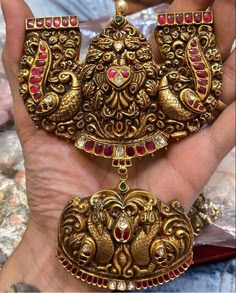 Long Chain Designs, Antique Gold Pendant, Indian Pendant, Gold Long Chain, Uncut Diamond Necklace, Antique Gold Jewellery, Diamond Earrings Online