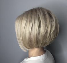 Hair Stules, Sleek Short Hair, Short Permed Hair, Κούρεμα Bob, Short Bobs, Chic Short Hair, A Bob