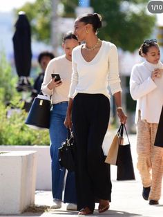 Jasmine Tookes Style, Business Makeup, Dubai Summer, Wife Style, Nyc Style, Aesthetic Jewelry, Modest Fashion Outfits