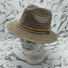 Brand New W/Tags Bailey Of Hollywood Amazing Hat Design Material: 100% Paper Shape: Fedora Made In Usa 100% Genuine Panama Teardrop Crown Casual Beige Fedora For Outdoor, Casual Khaki Fedora Sun Hat, Casual Brown Straw Hat For Travel, Casual Beige Fedora For Travel, Beige Fedora With Short Brim For Outdoor, Beige Short Brim Fedora For Outdoor, Casual Brown Straw Hat With Flat Brim, Casual Brown Flat Brim Straw Hat, Casual Brown Fedora For Travel