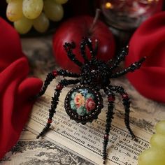 Big Spider Brooch Embroidered Insect Beaded Jewelry - Etsy Handmade Brooches For Halloween Gift, Handmade Black Brooches As Gift, Big Spiders, Spider Brooch, Insect Jewelry, Czech Crystal, Minneapolis, Halloween Gifts, Brooches