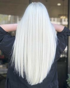 Platinum Blonde Hair Color, Long White Hair, Platinum Blonde Hair, Grunge Hair, Hairstyles Haircuts