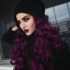 Dark Plum Hair Color, Hair Color Plum, Dark Purple Hair, Plum Hair, Hair Color Purple, Greasy Hair Hairstyles, Burgundy Hair, Silk Hair, Hair Color Dark