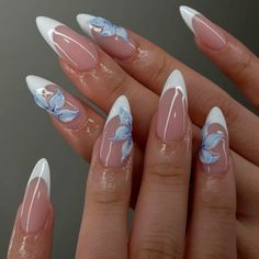 Nail Art With Blue And White, Nail Designs With Blue Polish, White And Blue Nail Ideas, White With Blue Design Nails, Blue Nail Designs Korean, Blue Nail Designs Summer, Y2k Nails Almond, White And Blue China Nails, Nails White And Blue