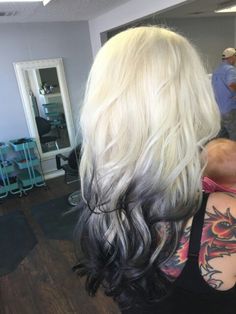 My new reverse ombre! White to black! Done withoit bleach! Soap cap and high lift color only! So i got white hair, and it stayed healthy! CenterStreetsalon.com Black With White Hair, White Hair With Black Tips, White Hair Ideas, Curly Hair Coloring, White And Black Hair, Blonde And Black Hair, White Ombre Hair