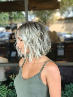 Bob Hairstyles For Fine Hair, Best Short Haircuts, Very Short Hair, Short Blonde, Short Blonde Hair, Long Bob, Short Haircuts, Grey Hair, Short Hairstyles For Women