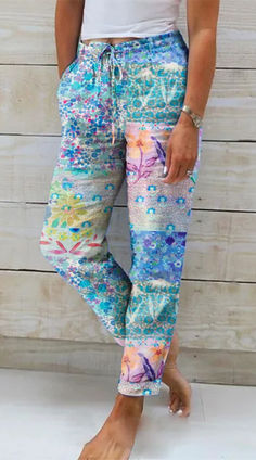 🎨✨Dear fashion explorers, we are honored to launch the women's art print loose pants series, designed for you who love freedom and pursue uniqueness.
🍃 🛍️Loose cut, comfort first.
Come and explore our art print loose pants series now, enjoy the limited time discount, and bring this unique art inspiration into your daily life Men Linen Shirt, Flower Pants, Women Sweaters Winter, Linen Casual, Floral Denim, Leggings Casual