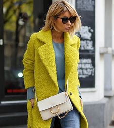 WEBSTA @gittabanko new Jackets Aesthetic, Spring Summer 2023 Fashion, Fashionable Nails, Attention Please, Yellow Coat, Nails Fashion, Fashion Aesthetics, Spring Summer 2023, Spring Fashion Outfits