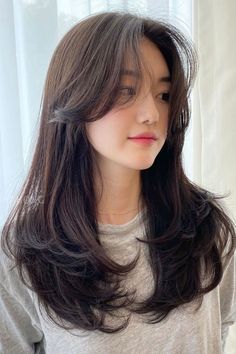 Hairstyles For Women Layered Haircuts For Medium Hair, Hairstyle Tutorials, Layered Hairstyles, Bangs With Medium Hair, Trening Fitness