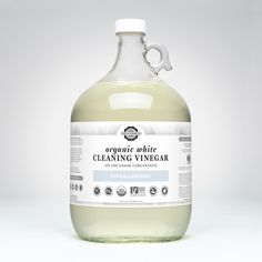 Organic White Cleaning Vinegar Concentrate, made from renewable plant-derived ingredients. Concentrated 100grain Certified Organic by Quality Assurance International Certified Non-GMO by The Non-GMO Project Biodegradable Many Uses | Can be used to REMOVE sticky glue • smells from garbage • wrinkles on clothes • soap scum • odors • to CLEAN glass • cookware • coffee makers • toilets • rust stains • driveways • patios • to POLISH copper • pewter • brass • chrome • metal • to UNCLOG drains • shower Safe Laundry Detergent, Baby Bubble Bath, Diy Scent, Natural Hydration, Popular Scents, Vinegar Cleaning, Sls Free Products, Palm Oil Free Products, Moisturizing Body Wash