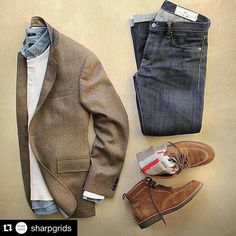 Dinner Party J Crew Boots, Blazer Men, Instagram Outfits, Sports Blazer, Beige Sweater