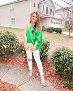 This top comes in 5 gorgeous colors! Perfect for a date night, or a girls night out. #shopthemint Fancy Fits, Stunning Tops, Cruise Outfits, Cute Spring Outfits, One Shoulder Top, Casual Work Outfits, Faux Leather Pants, One Shoulder Tops, Solid Tops