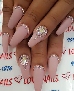 rhinestone-nail-art-4 Diamond Nail Designs, Gold Nail, Nail Art Wedding, Gem Nails, Winter Nail, Nail Art Rhinestones, Diamond Nails, Acrylic Nail Art