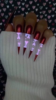 Heart Lava Lamp Nails, Glow Heart Nails, Heart Lava Lamp, Purple And Red Nails, Lava Lamp Nails, Blue Diamond Nails, Pink Nails Inspiration, Lamp Nails, Pink Nail Design