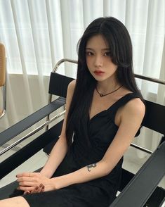 Long Black Hair, Hair Reference, Asian Makeup, Aesthetic Hair, Ulzzang Girl, Aesthetic Girl