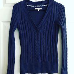 This Gorgeous Navy Aeropostale Sweater Has Incredible Detail. It’s Such A Classic Statement Piece! Never Worn. Oxford University Sweater, Aeropostale Hoodies, Aeropostale Sweater, Tight Sweater, Scene Outfits, Y2k Streetwear, Girl Fits, Aeropostale, Fitted Sweater