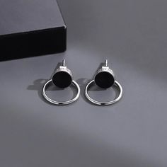 Stay On-Trend And Showcase Your Unique Style With These Hoop Earrings. Perfect For Men And Women, These Earrings Are Stylish And Versatile, Letting You Mix And Match Without Any Worry. Stand Out In Any Crowd With These Fashionable, Cool Hoop Earrings! Perfect Gift: This Earrings Is A Great Gift For Man, Teen, Father, Brother, Friends... It Also Suitable For Birthday, Valentine’s Day, Anniversary, Wedding, Father‘s Day, Holiday, Christmas, Graduation, Or Any Special Occasions. Material: Alloy/Sil Hop Earrings, Hoop Earrings For Men, Mens Earrings Hoop, Earrings For Men, Circle Earrings Studs, Great Gifts For Men, Circle Studs, Mens Accessories Jewelry, Circle Earrings