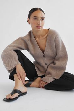 V Neck Cardigan– Almina Concept V Neck Cardigan Outfit, Demellier Bag, Nude Sweater, Classy Looks, 2024 Wishlist, Contemporary Wardrobe, Outfits Classy, Fall 24, Mohair Cardigan