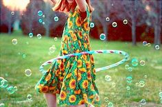 hula hoop and bubbles Foto Poses, Never Grow Up, Summer Memories, Girls Play, Young At Heart