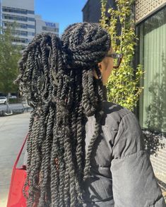 Havana Twist Crochet, Invisible Locs, Marley Twist Hairstyles, High Bun Hair, Ideas For Long Hair, Crochet Braiding Hair, Havana Twist, Marley Hair