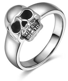 Offer this magnificent skull engagement ring to your beloved. It's the perfect combination of simplicity and originality! Sterling Silver : 925 Sterling Silver (100% Pure) No form of discomfort on your skin Neat details Weight: 6gr (0.21 oz) STANDARD SHIPPING OFFERED ☠️ Refer to our MEASURING GUIDE if you're not sure what size to order.. ☠️👉Discover our collection Skull Rings Viking Army Skull Ring, Sterling Silver Skull Rings, Skull Engagement Ring, Rock Rings, Punk Skull, Silver Skull Ring, Trike Motorcycle, Ring Man, Hammered Silver Ring