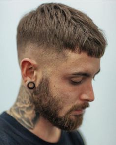 Caesar Haircut, Mens Toupee, Men Haircut Styles, Mens Haircuts Fade, Short Haircut