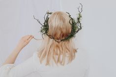 Elven Queen Woodland Crown, Green Ivy Bridal Crown, Wild Twig bridal crown, leaf crown, Forest Crown Handmade by HiddenBotanics ------- This beautiful handmade woodland crown is perfect for your green wedding! Stay floral! ------- Follow us on Facebook and Instagram for exclusive deals and discount coupons: Facebook: https://www.facebook.com/hiddenbotanics/?eid=ARCW028kmVfrYLow7IKnusN1HPY_LKxr10vWQKPg3VrveIkusMJszqqJRyQlQ-2AerS0tG_jSnso0zKl Instagram: https://www.instagram.com/hiddenbotanics/?hl Red Editorial, Forest Crown, Twig Crown, Rainforest Wedding, Forest Faerie, Wildflower Crown, Nature Crown, Woodland Crown, Elven Queen