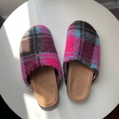 Brand New, Never Worn Uo Fuzzy Plaid Clogs In A Woman’s Size 6. Sadly These Don’t Fit Me But They Are Such A Fun Pop Of Color/Pattern To Add To Outfits Casual Multicolor Slippers With Rubber Sole, Pink Slippers With Textured Footbed And Round Toe, Casual Pink Slippers With Textured Footbed, Comfy Pink Slippers With Cushioned Footbed, Casual Multicolor Round Toe Mules, Casual Multicolor Closed Toe Slippers, Pink Flat Comfortable Clogs, Casual Multicolor Mules With Rubber Sole, Comfortable Pink Flat Clogs